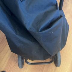 Carrito de compras Zwart, ha sido reportado por HTM con iLost