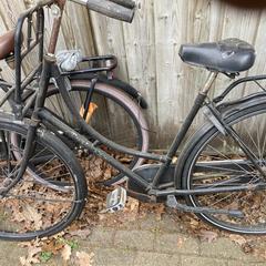Fiets  Zwart Dames station Ermelo, jak bylo nahlášeno na iLost