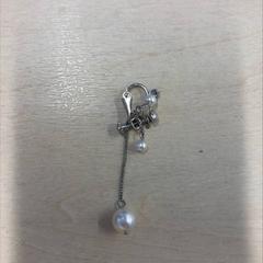 Fülbevaló & Fülbevaló, amint azt IKEA新宿 az iLost segítségével jelentette.