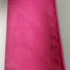 Bolsa Klein zakje roze, segundo informou Regio Antwerpen - Brussel usando iLost