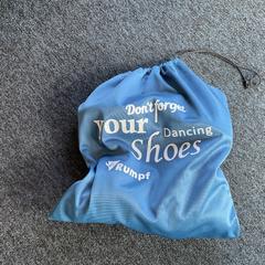 Táska, amint azt Breng Arnhem az iLost segítségével jelentette.