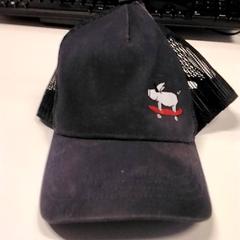 Casquette, a été signalé par Gemeente Puurs-Sint-Amands utilisant iLost