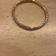 Armband, gemeldet von Pathé Utrecht Leidsche Rijn über iLost