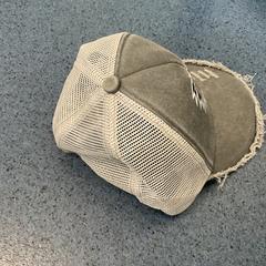 Baseballová čepice, jak nahlášeno Breng Arnhem pomocí iLost