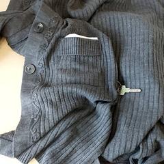 Kleding + sleutels, gisa salatu by Centraal magazijn iLost erabiliz