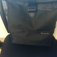 Väska, rapporterat av Blauwnet Zwolle med iLost