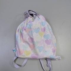 Mochila - Multikleur hartjes, ha sido reportado por Centraal magazijn con iLost