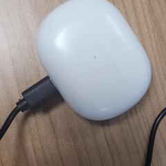 Oordopjes, iLost를 사용하여 Connexxion Amstelland-Meerlanden Schiphol Zuid에 보고됨