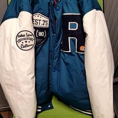 Jaqueta, segons ha informat Connexxion Haarlem IJmond mitjançant iLost