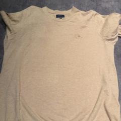 Kleding Geel/bruin, som rapportert av Van der Valk Hotel Haarlem ved bruk av iLost