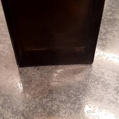 Eau de parfum, jak nahlášeno Rotterdam The Hague Airport pomocí iLost