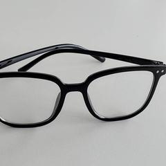 Briller, som rapportert av Regio Limburg - Leuven ved bruk av iLost