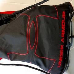 Bolsa de gimnasia, ha sido reportado por Regio Oost-Vlaanderen con iLost