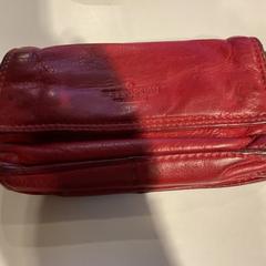 Lommebok Op naam van Lochem, som rapportert av Gemeente Amsterdam ved bruk av iLost