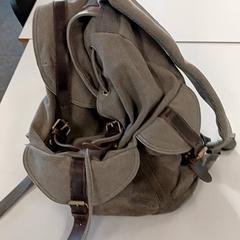 배낭, iLost를 사용하여 Regio Antwerpen - Brussel에 보고됨