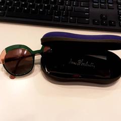 Des lunettes de soleil Groen achtig kleur, a été signalé par LUMC utilisant iLost