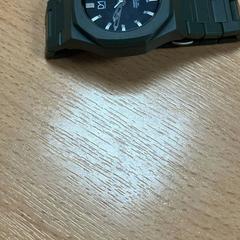 손목시계, iLost를 사용하여 Sheraton Brussels Airport Hotel에 보고됨