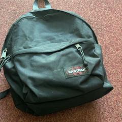 Rugzak، كما تم الإبلاغ عنه بواسطة Arriva Achterhoek-Rivierenland عبر iLost