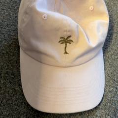 Gorra, ha sido reportado por Burgers' Zoo con iLost