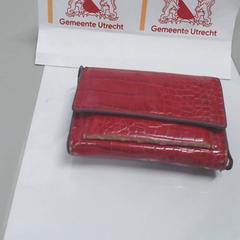 Wallet Karele, as reported by Gemeente Utrecht using iLost