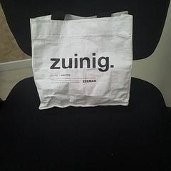 Taška, ako bolo nahlásené ilévia pomocou iLost
