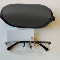 Brillenkoker met bril, gisa salatu by Centraal magazijn iLost erabiliz