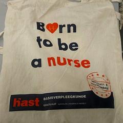 Táska, amint azt Centraal magazijn az iLost segítségével jelentette.