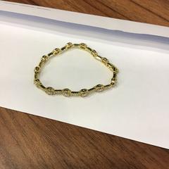 Bracelet, a été signalé par Stad Hasselt -AC Kortessem utilisant iLost