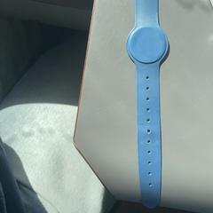 Detské hodinky Blauw, ako bolo nahlásené Burgers' Zoo pomocou iLost