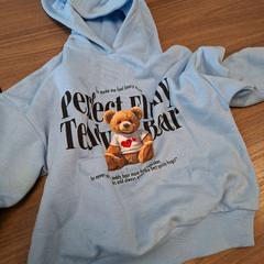 Kindersweater, amint azt Regio Limburg - Leuven az iLost segítségével jelentette.