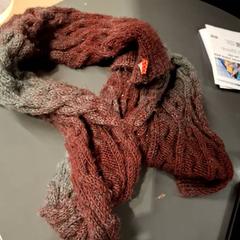 Bufanda, ha sido reportado por IKEA Paris - Plaisir con iLost