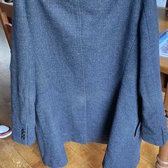 donderblauw/grijze jas van Duffel & Rums, ako bolo nahlásené iLost