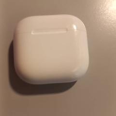 Earphone case, as reported by Arriva Limburg Noord using iLost
