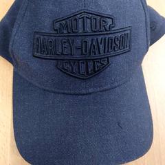 Gorra de beisbol, ha sido reportado por Inntel Hotels Amsterdam Centre con iLost