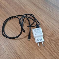 Adaptér & Nabíjačka, ako bolo nahlásené Vrije Universiteit Brussel (VUB) pomocou iLost