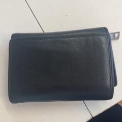 Pénztárca Yorks, amint azt GVB az iLost segítségével jelentette.