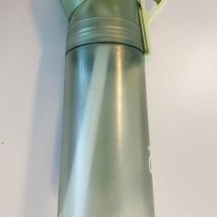 Schoolgerief - Drinkfles Lichtgroen, jak nahlášeno Centraal magazijn pomocí iLost