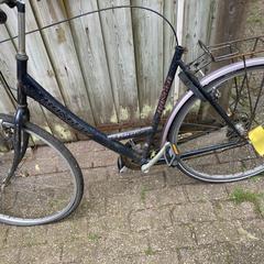 Fiets Ranger Zwart Dames gevonden Ermelo 26-9-25 a été signalé sur iLost