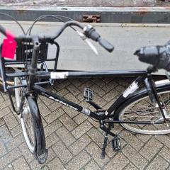 Férfi kerékpár, amint azt Gemeente Roermond az iLost segítségével jelentette.