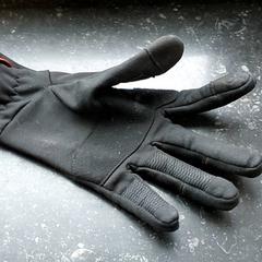 Oblečení - Handschoen zwart, jak nahlášeno Regio Oost-Vlaanderen pomocí iLost