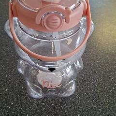 Pohár na pitie, ako bolo nahlásené Connexxion Amstelveen pomocou iLost