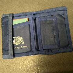 Blauwe portemonnee, jak bylo nahlášeno na iLost