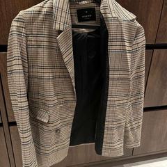 Blejzr, jak nahlášeno Van der Valk Hotel Gorinchem pomocí iLost