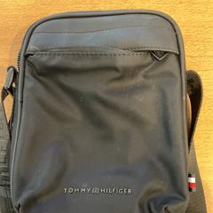 Kézitáska op naam van Francia uit Italie, amint azt Gemeente Amsterdam az iLost segítségével jelentette.