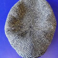 メンズキャップ Beige noir がiLostで IKEA Rennes - Pacé によって報告されました