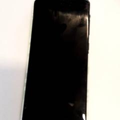 Telefoon، كما تم الإبلاغ عنه بواسطة Qbuzz ZHN عبر iLost