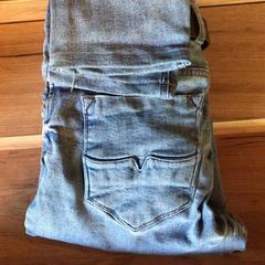 Jeans & Spijkerbroek, zoals gemeld door Attractie- & Vakantiepark Slagharen met iLost