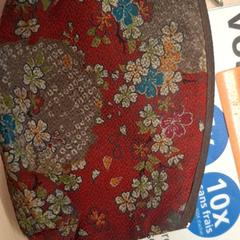 Pénztárca, amint azt IKEA Dijon az iLost segítségével jelentette.