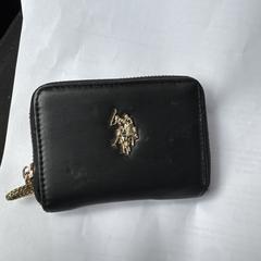 Portomonnee a été signalé sur iLost