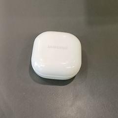 イヤポッド がiLostで Qbuzz GD Groningen HS によって報告されました